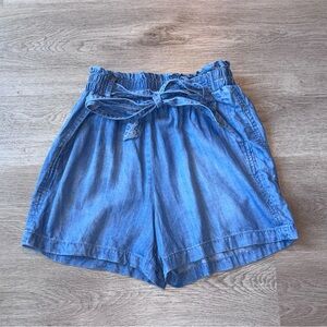 Knox Rose Women's Blue Flowy, Pleated Shorts